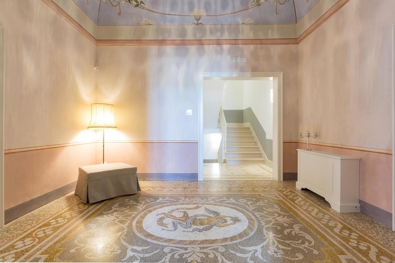 Palazzo Fasti Bed & Breakfast Casarano Exterior photo