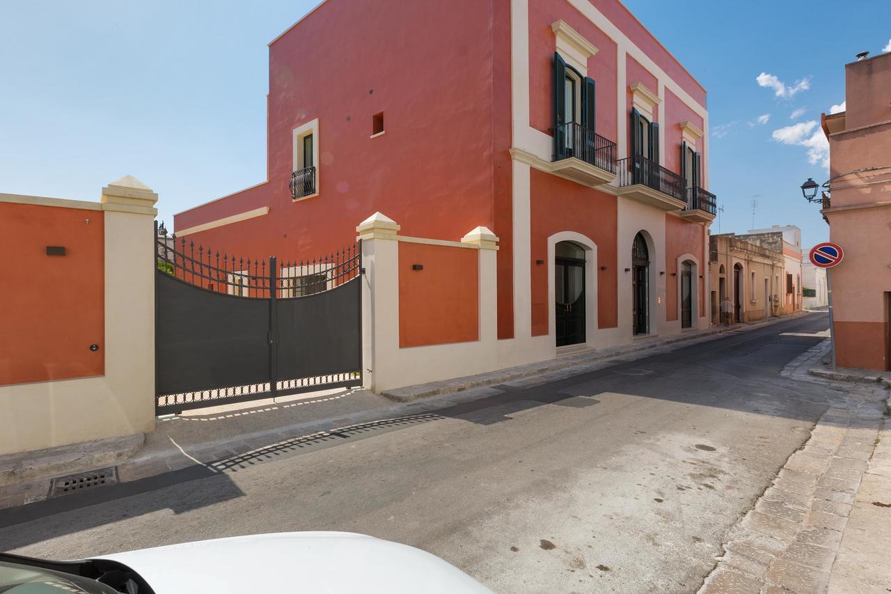Palazzo Fasti Bed & Breakfast Casarano Exterior photo